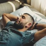 Коли краще лягати спати й прокидатися, щоб відчувати себе бадьорими і енергійними