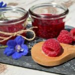 Малинове варення: 3 хитрощі збережуть форму і колір ягід після варіння