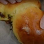 Любите мандарини? Тоді приготуйте цей незвичайний сезонний пиріг на мандариновому тісті
