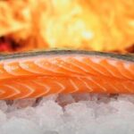 Якісна сьомга: як визначити рибу хорошої якості за її кольором