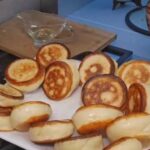 Оладки як булочки! Весь секрет у техніці та борошні — чарівний рецепт