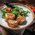 Медальйони зі свинини: 10 чудових рецептів приготування
