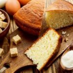 12 рецептів манника на молоці, з якими впорається кожна господиня
