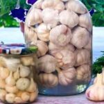 Рецепти заготовок часнику на зиму: смачно та корисно!