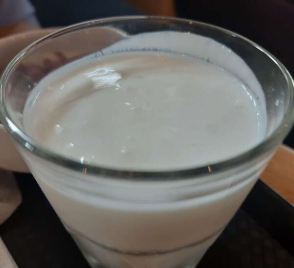 Лікар поставила крапку у суперечці про користь знежирених молочних продуктів