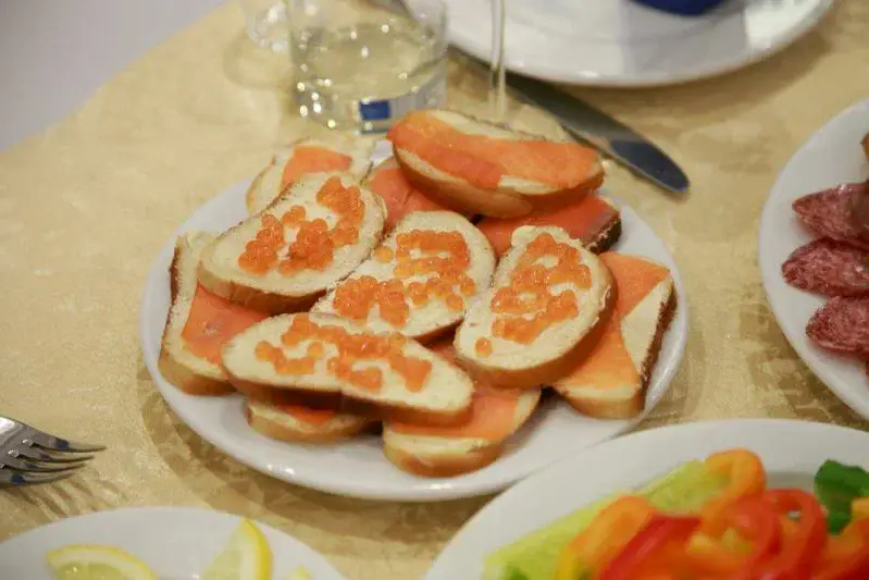 Як перестати залежати від солодкого: простий трюк із сніданком, який змінює все Еда