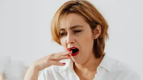 Чому після їжі клонить в сон, якщо вона має додавати сил?