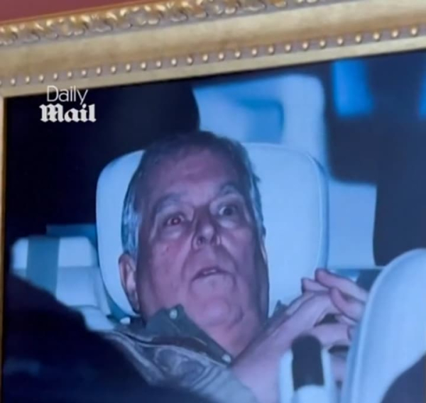 Скандальний знімок експринца Ендрю, зроблений після затримання, з’явився в…