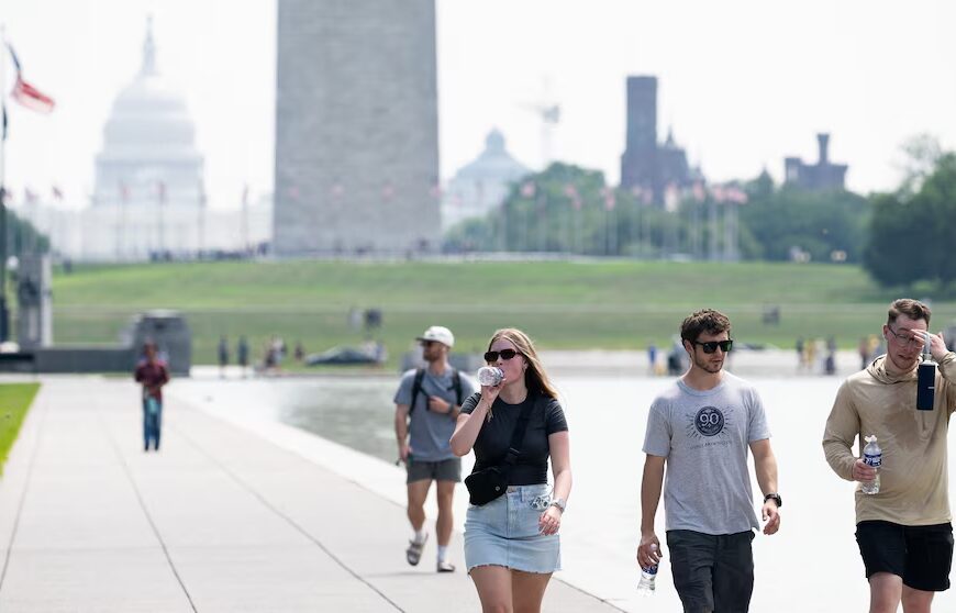 Спека здатна схилити мільйони до малорухливого життя та спричинити сотні…