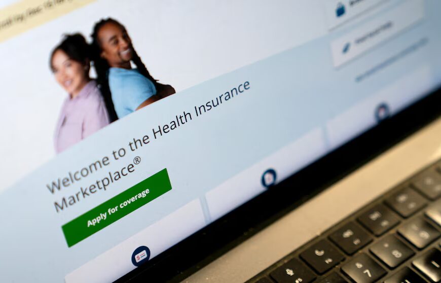 Опитування: дорожнеча лікування змусила кожного десятого клієнта ACA розірвати поліс.