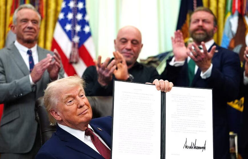 Трамп затвердив наказ щодо пришвидшення вивчення психоделічного лікування.