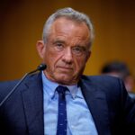 Кеннеді повертає співробітників до медичної програми 11 вересня напередодні свідчень у Конгресі.