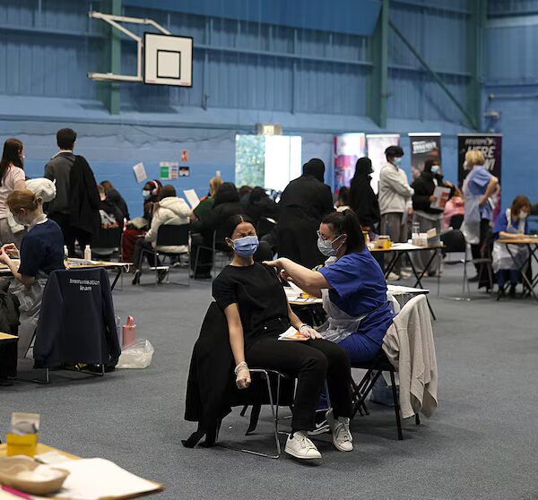 У Британії зростає кількість випадків менінгококу. Важлива інформація.