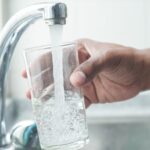 Науковці запевняють: фторування питної води не шкодить розумовим здібностям та інтелекту.