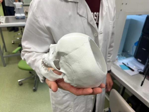 Чеські вчені створюють біокістки: революційний 3D-друк для медицини