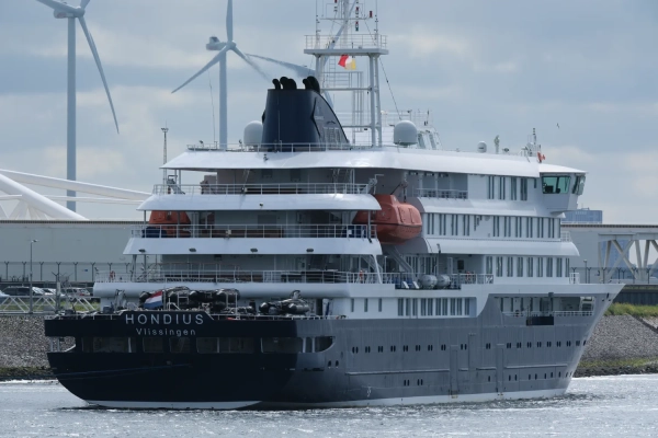 Завершення карантину пасажирів лайнера MV Hondius після спалаху хантавірусу
