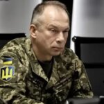 Нардепи вимагають від Зеленського відсторонити Сирського: деталі звернення