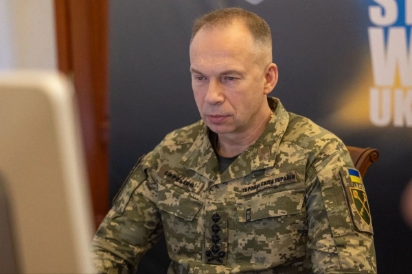 У мене немає конфлікту з Федоровим, але іноді виникають протиріччя - Сирський