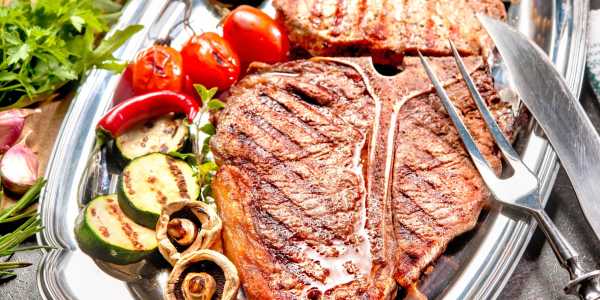 Яловичина, свинина чи курка: готуємо м’ясо в кавуновому маринаді