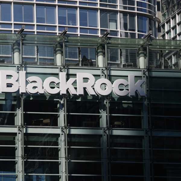 BlackRock інвестує $2,8 млрд у клініки CenterWell компанії Humana